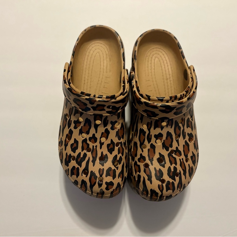 π Leopard Print - Picture 7 of 8